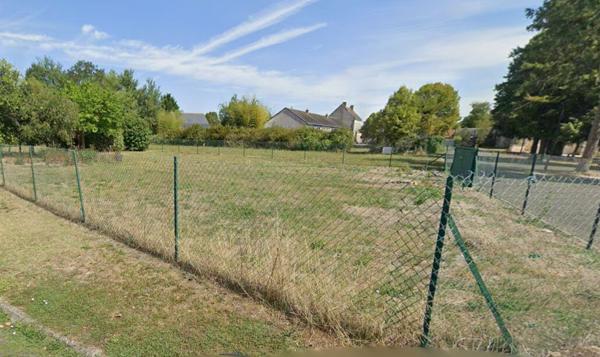 Terrain à vendre de 1256 m² à Saint Quentin sur Indrois - 33 500 €