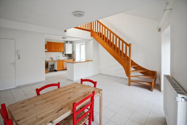 Gap (05000) COEUR DE VILLE, GRAND T2 DUPLEX DE CARACTERE !