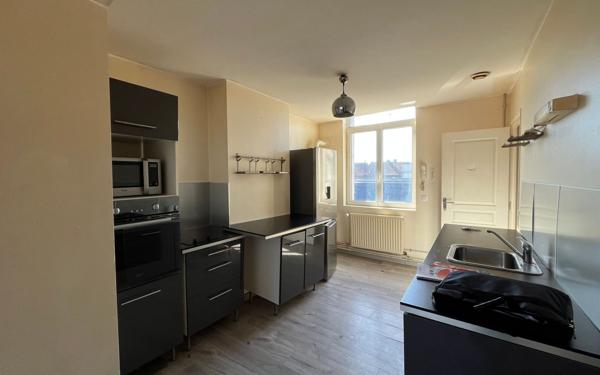 Appartement à vendre    2 pièces • 43,70 m2 Armentières