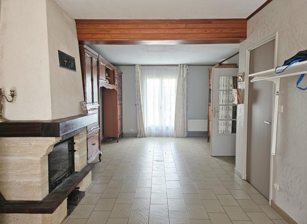 Limours (91470) Grande maison familiale avec jardin à LIMOURS