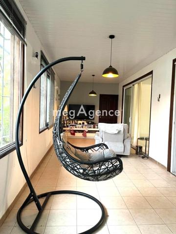 Maison à MATOURY, 97351 - 5 pièces 130m²