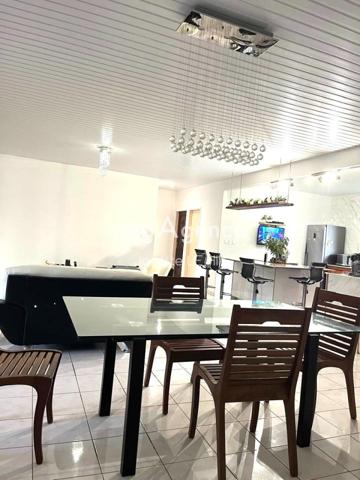 Maison à MATOURY, 97351 - 5 pièces 130m²