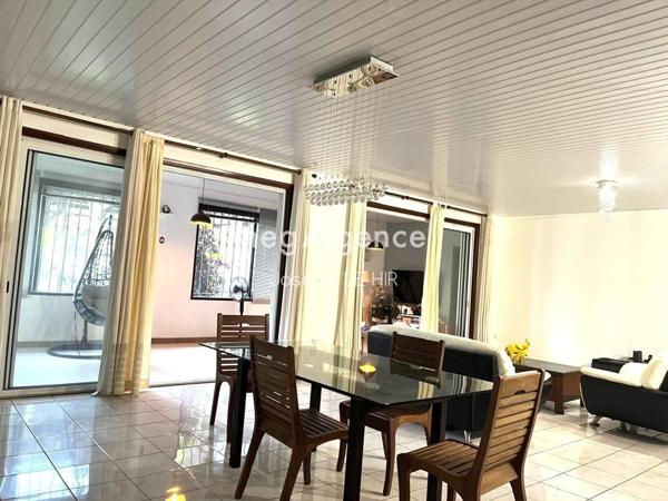 Maison à MATOURY, 97351 - 5 pièces 130m²