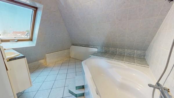 F3 atypique 58 m² / 110 m² au sol