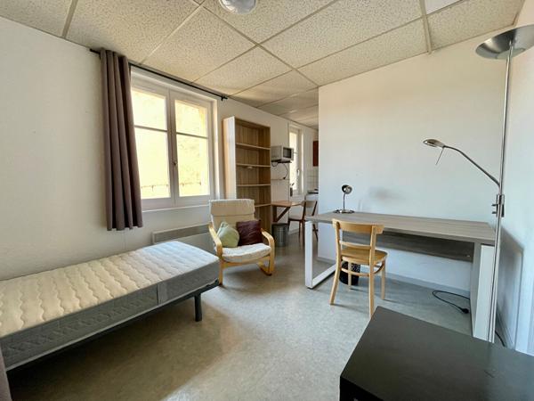Appartement meublé 1 pièce(s) - électricité et chauffage inclus COURS LEOPOLD NANCY