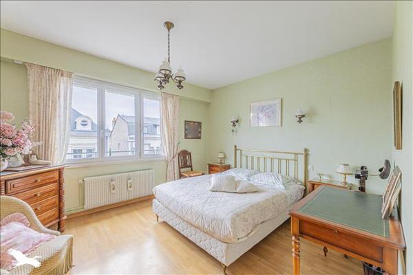 Appartement à vendre |  Tours |  6 pièces | 160 m²