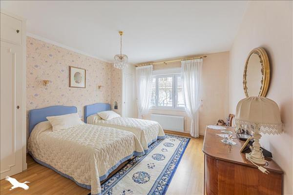 Appartement à vendre |  Tours |  6 pièces | 160 m²