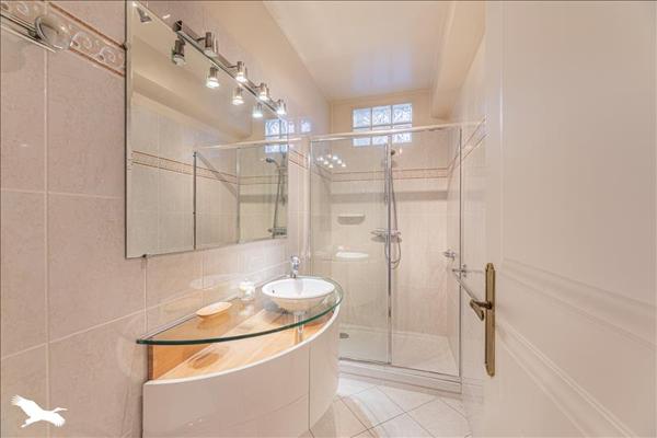 Appartement à vendre |  Tours |  6 pièces | 160 m²