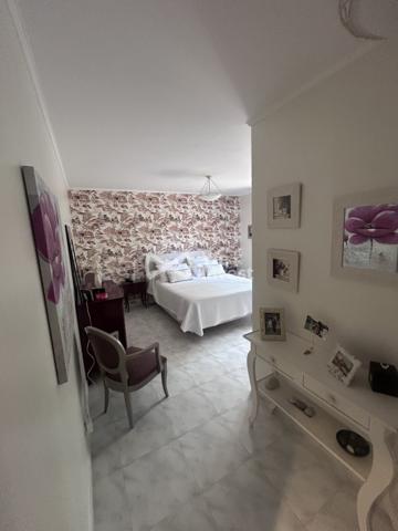 MAISON T5 DE 231M2