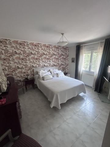 MAISON T5 DE 231M2