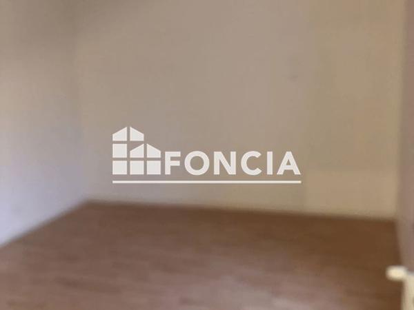 Location Maison 3 pièces 71.95 m² - 8 RUE DE L'HOTEL DE VILLE Juziers 78820