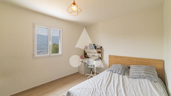Maison 5 pièces 112.37 m2