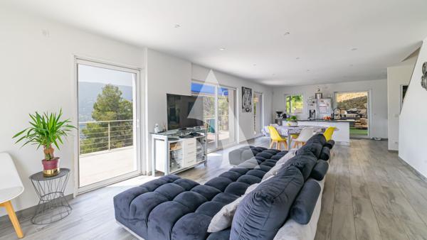 Maison 5 pièces 112.37 m2
