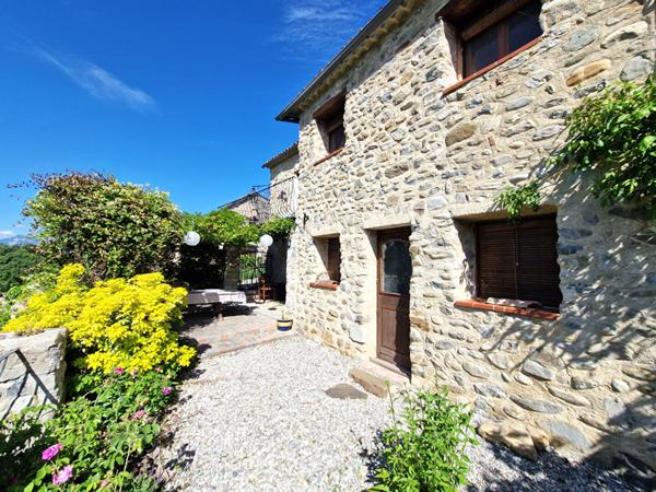 Maison de Charme en Pierre Coeur de Hameau Vue Imprenable