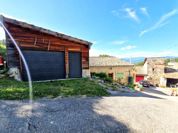 Maison de Charme en Pierre Coeur de Hameau Vue Imprenable