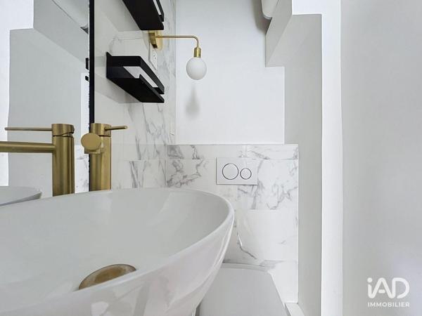 Location appartement 2 pièces 37 m² Paris 20