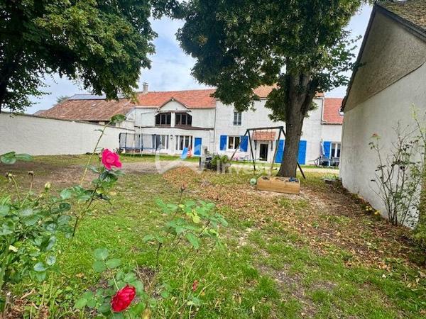 Maison familiale dans cadre privilégié !