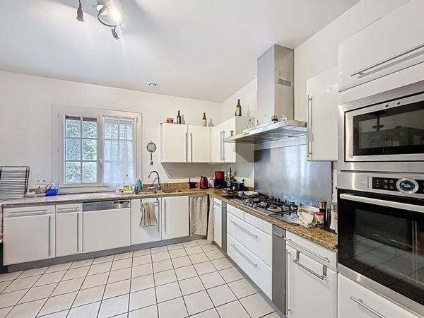 A vendre Maison Pessan 7 pièces 170 m² avec garage et jardin clôturé