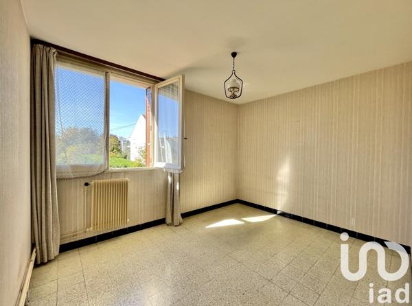 Maison à vendre 5 pièces 99 m² Saint-Jean-de-la-Ruelle