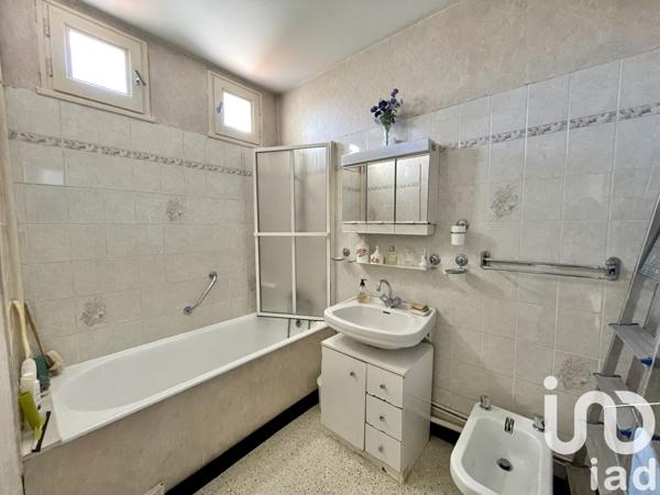 Maison à vendre 5 pièces 99 m² Saint-Jean-de-la-Ruelle