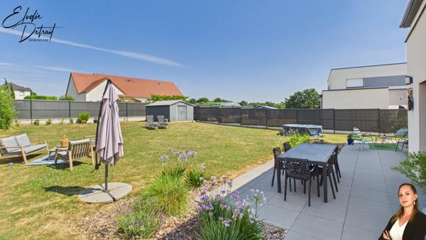 Maison
         8 pièces
        - 191 m² 469 790 € *