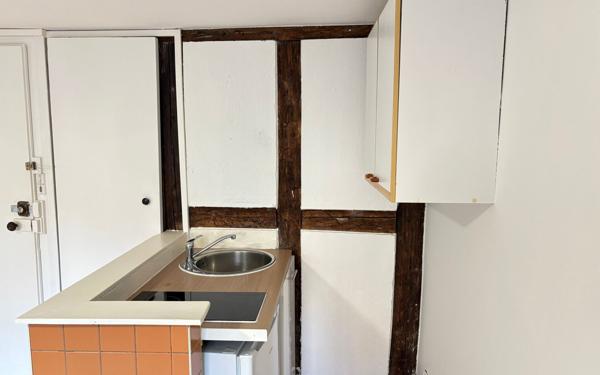 Appartement à louer    1 pièce • 17,44 m2 Strasbourg