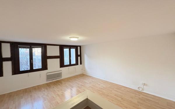 Appartement à louer    1 pièce • 17,44 m2 Strasbourg