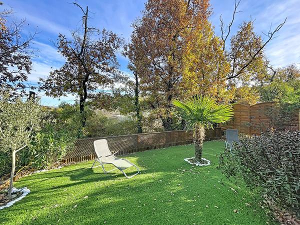 Appartement Pierrevert 4 pièces piscine, terrasses et garage