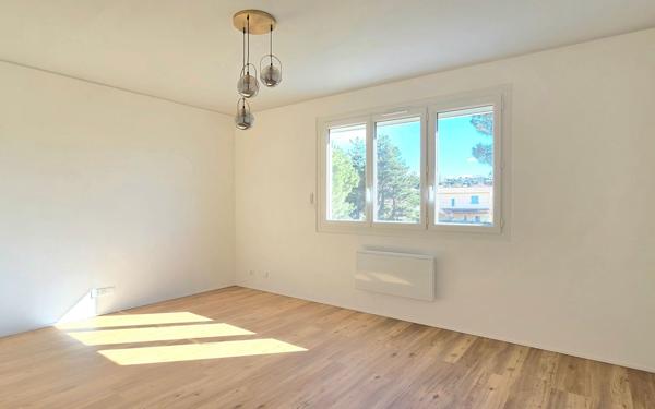 Appartement à vendre    3 pièces • 60,76 m2 Nice
