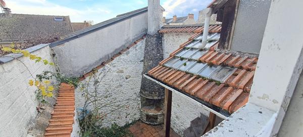 Appartement triplex à vendre à Étampes - 3 pièces avec terrasse et cave