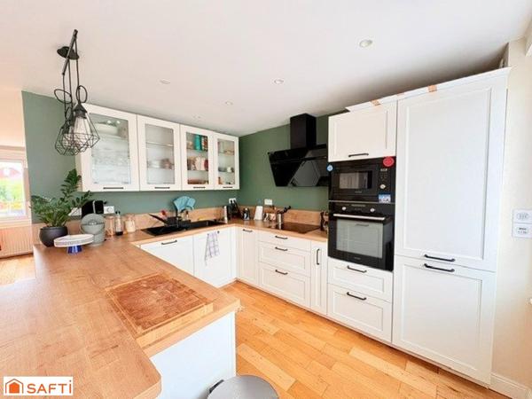 Maison semi-individuelle rénovée – Wasquehal – 3 chambres – Jardin –Garage