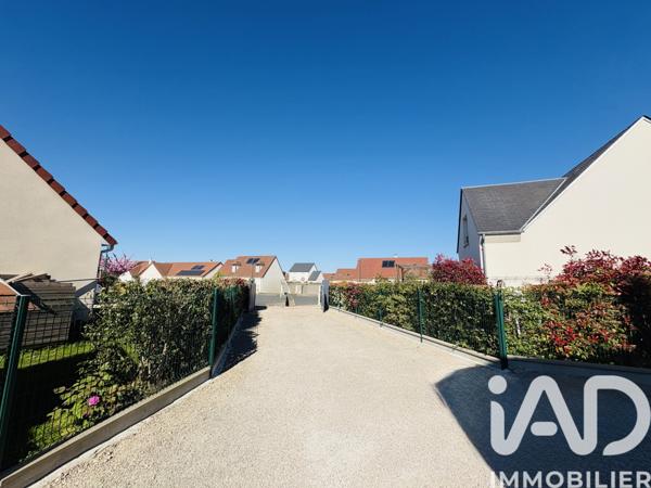 Maison à vendre 3 pièces 77 m² Saint-Ay