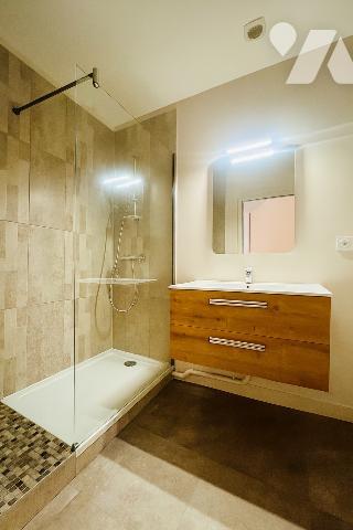 La Membrolle-sur-Choisille - Centre bourg
Appartement rénové avec extérieur privatif