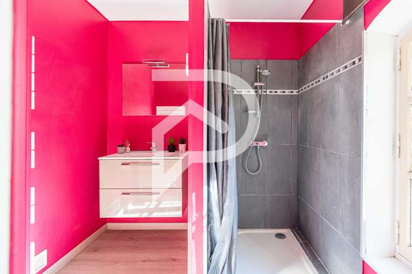 Maison 7 pièces 211 m2