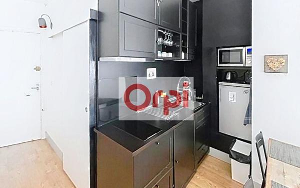 Appartement à vendre    2 pièces •  Nice