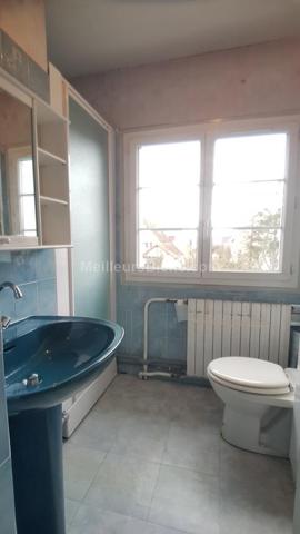 Maison de ville / 3 chambres / garage