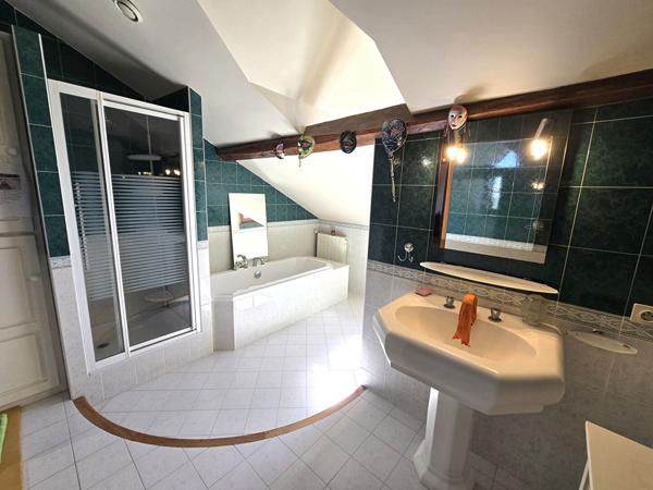 Maison 5 pièces 183 m2