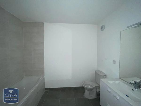 Appartement à louer 2 pièces 40.49m² Carpentras (84200)