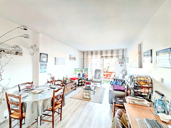 Secteur Hippodrome T3 dernier étage avec garage