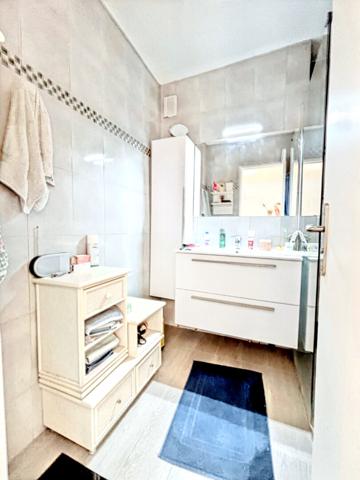 Secteur Hippodrome T3 dernier étage avec garage