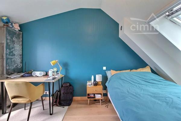 TOURS - Quartier La Fuye - Maison 3 pièces, 2 chambres, son jardin arboré et ses 2 caves.