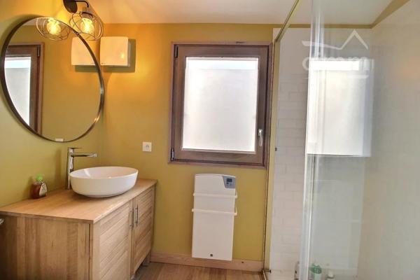 TOURS - Quartier La Fuye - Maison 3 pièces, 2 chambres, son jardin arboré et ses 2 caves.