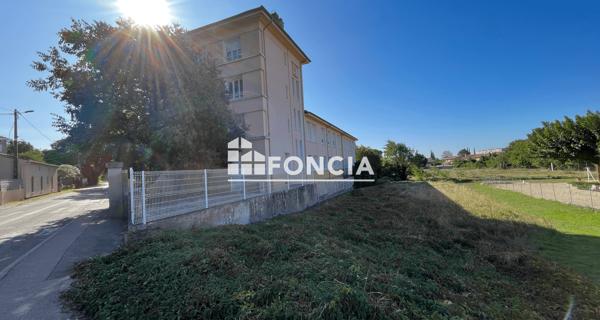 Location Studio 26.54 m² - Donzère 26290