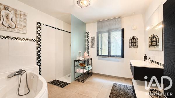 Maison à vendre 6 pièces 210 m² Claira