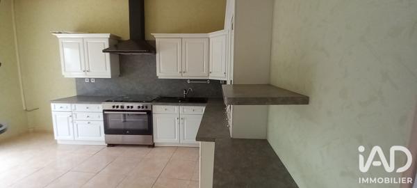 Location appartement 4 pièces 100 m² Montval-sur-Loir