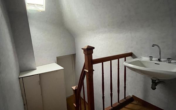 Immeuble à vendre    5 pièces • 152 m2 Carhaix-Plouguer