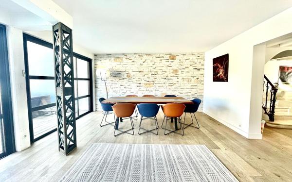 Maison à vendre    5 pièces •  Bordeaux