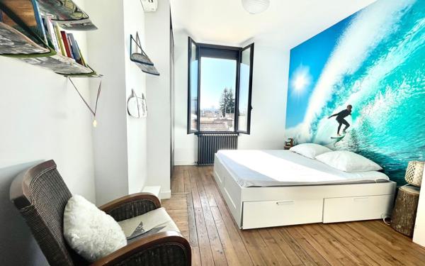 Maison à vendre    5 pièces •  Bordeaux