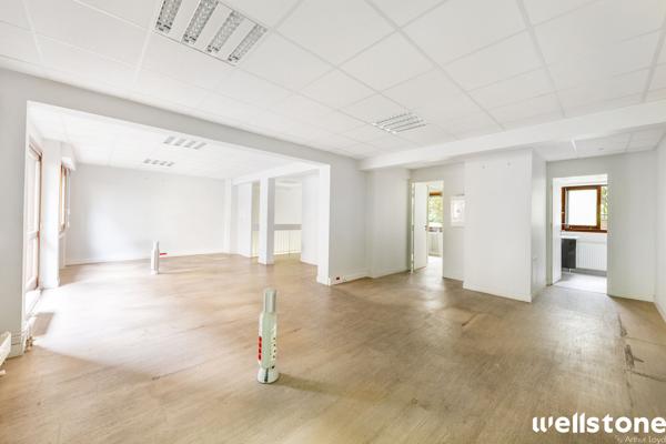 Bureaux à louer à PARIS 75015