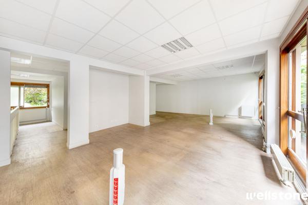 Bureaux à louer à PARIS 75015